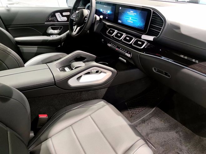 雍和宫香灰琉璃最新款,雍和宫香灰琉璃最新款制作步骤指南(适合初学者及进阶用户)