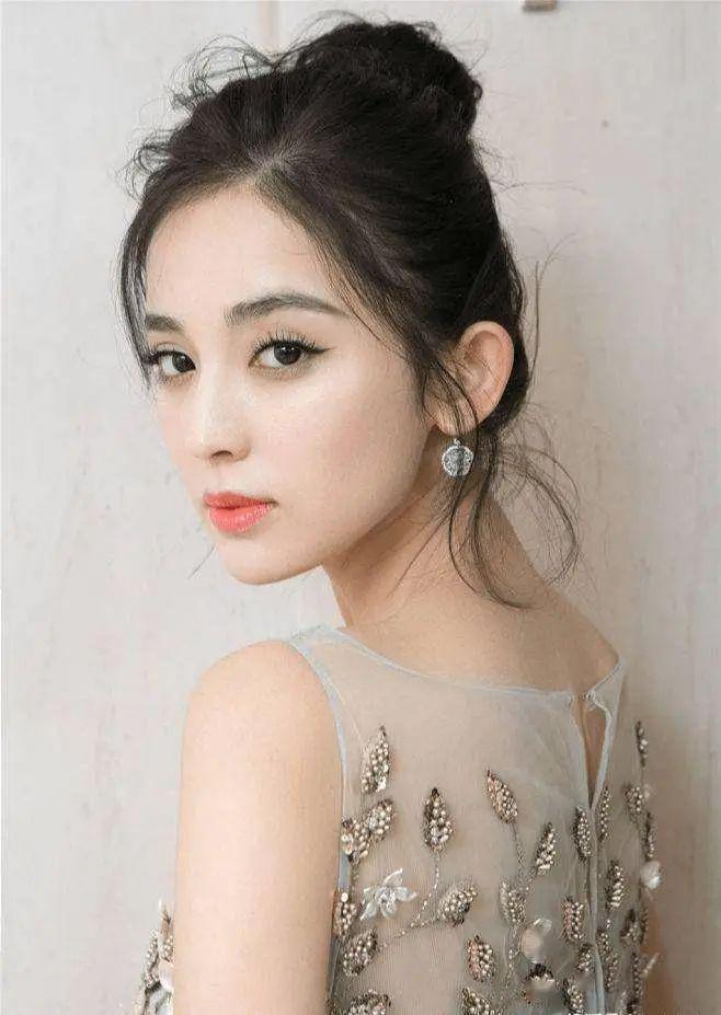 古力娜扎最新照片，颜值与影响力的深度剖析