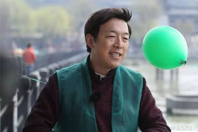 演员的无尽辛勤与坚韧不拔，幕后的付出与努力之路