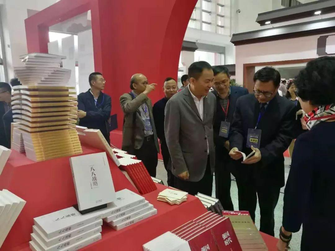 探索时代先锋辉煌篇章，最新版揭晓揭秘时代风采