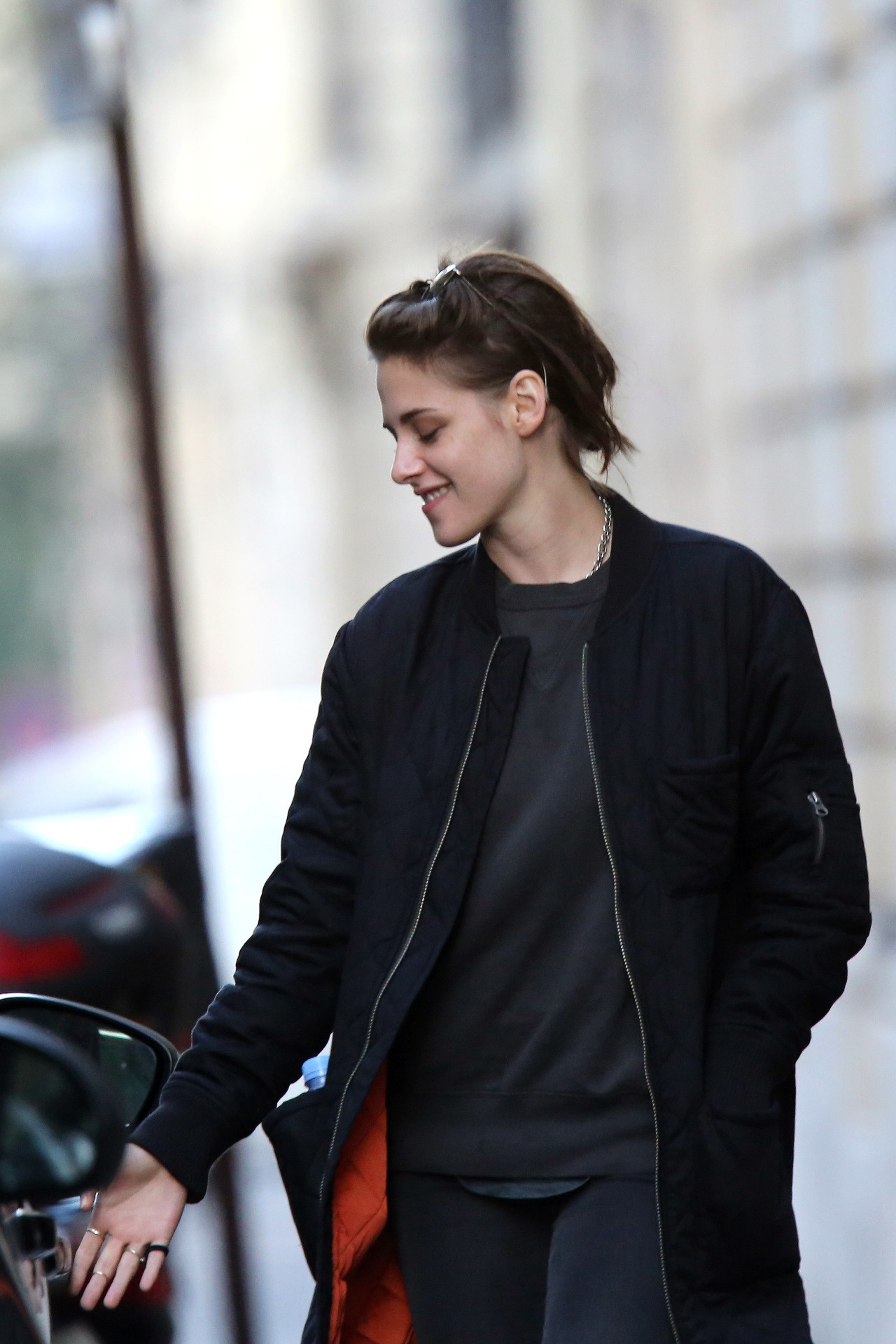 私人采购员，购物之旅与友情的交织电影解析与影评