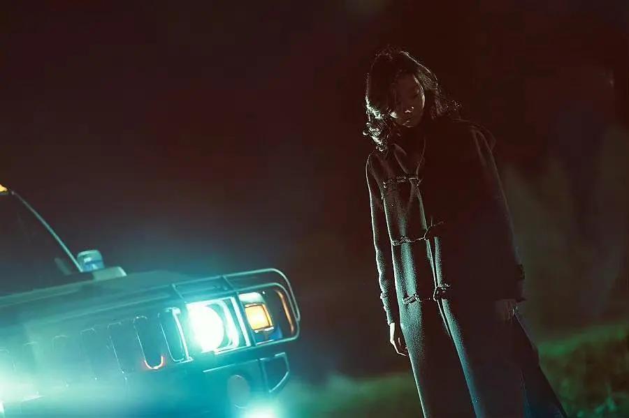 韩国电影魔女2，日常趣事与暖心友情的探索