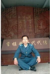 演员钟静，舞台与人生的蜕变之路——自信与成就的力量之源