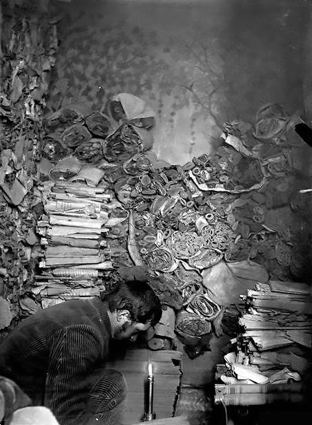 最新经典藏经,最新经典藏经，时代之光照亮古老智慧