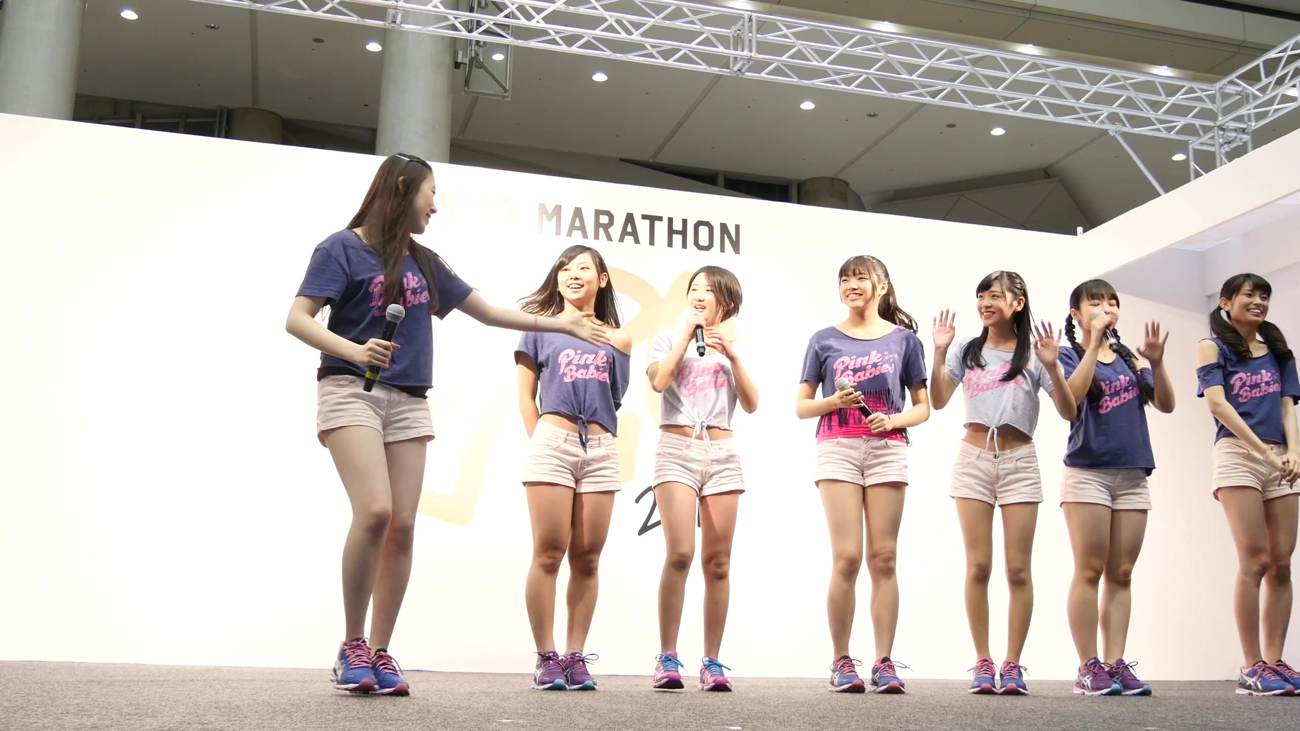 少女比赛，小巷中的秘密宝藏之战