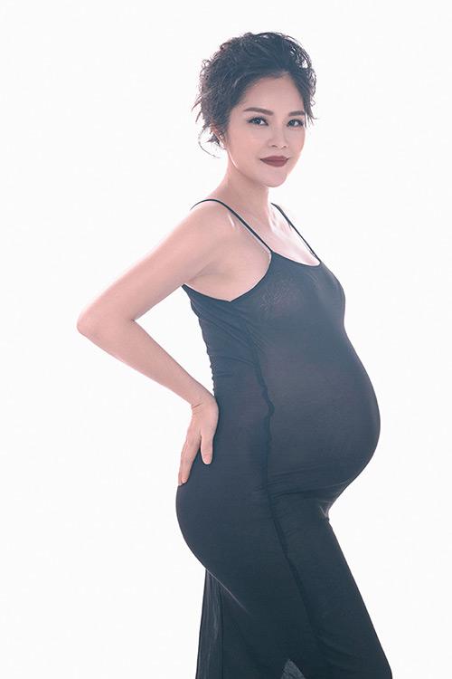 明星怀孕照，时代印记与公众目光的交汇点