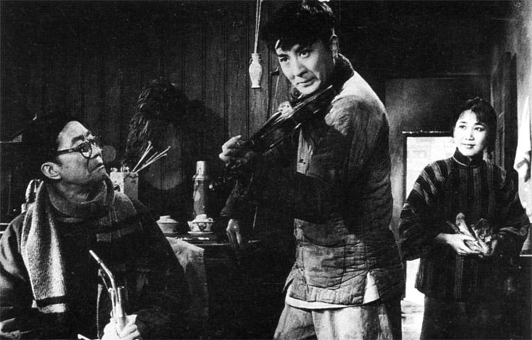 党员演员探寻隐秘瑰宝，小巷中的艺术人生