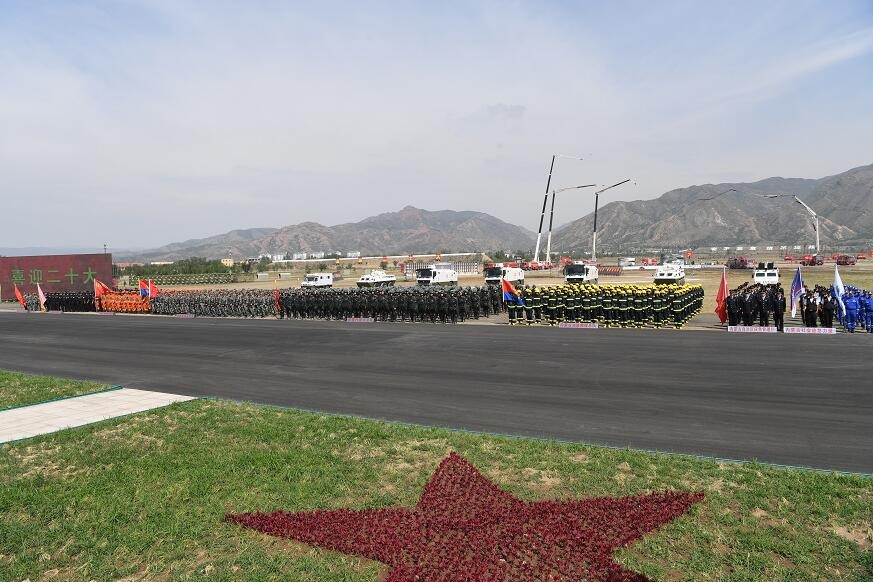 最新军事新闻动态与心灵探索之旅,走进自然的心灵之旅