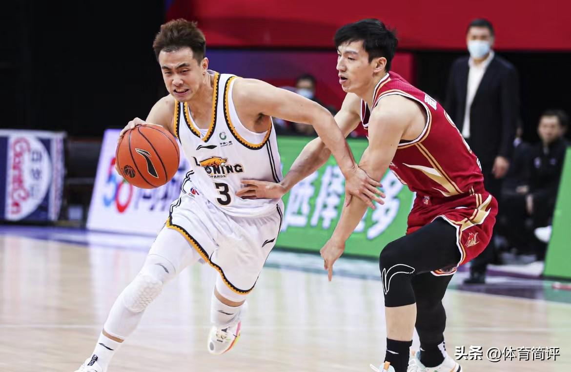 中国男篮今晚比赛直播，家的情感纽带与赛场激情的碰撞