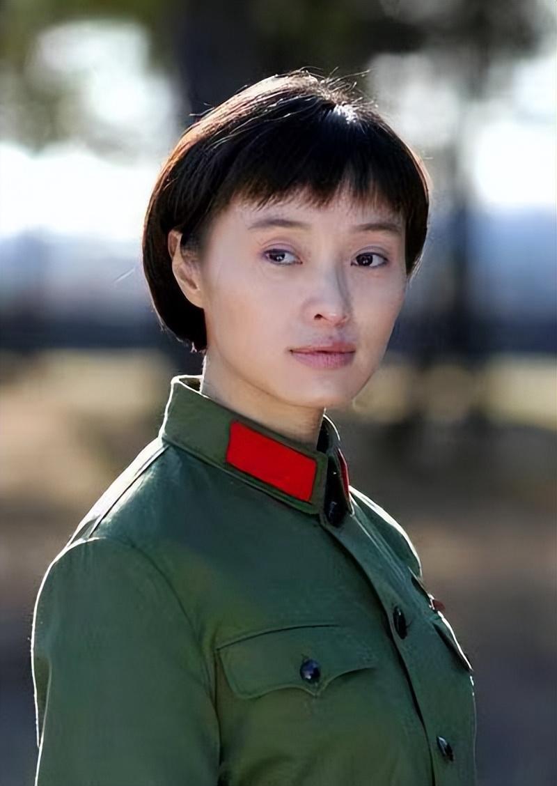 镜头下的吴越,演员的日常温馨瞬间