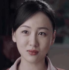 山楂树下的演员梦，学习、变化与自信的旅程