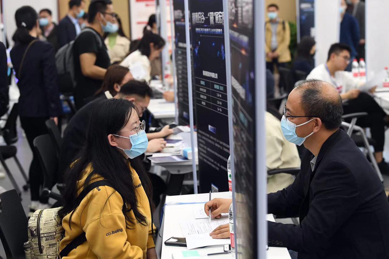 南京浦口招聘信息揭秘，岗位背后的故事与求职指南