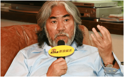 舞台上的长者魅力，白胡子演员的魅力展现